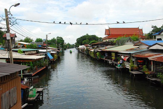 Khlong Bang Luang Artist House